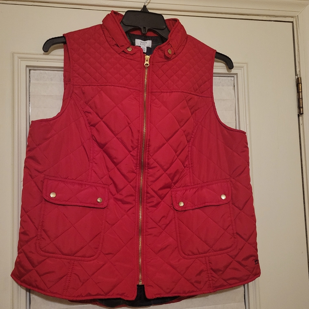 Crown & Ivy Red Quilted Vest XXL NWT